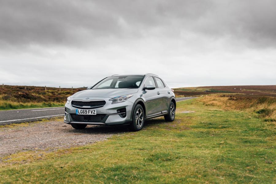  Kia XCeed 1.0 T-GDi 2019 года  (UK) (фото 6 из 91)